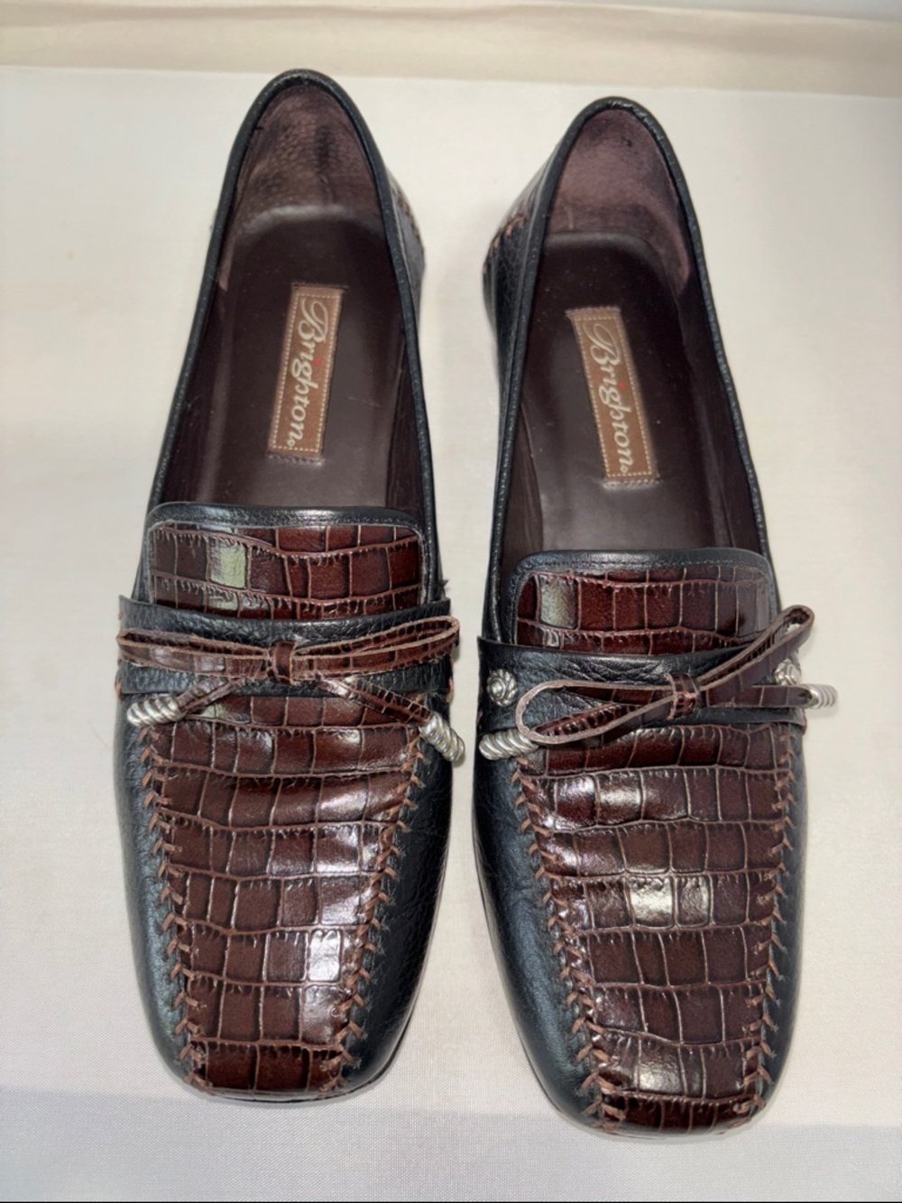 Brighton Women Brown Croc-Embossed Leather Slip-On Loafers with Black Trim